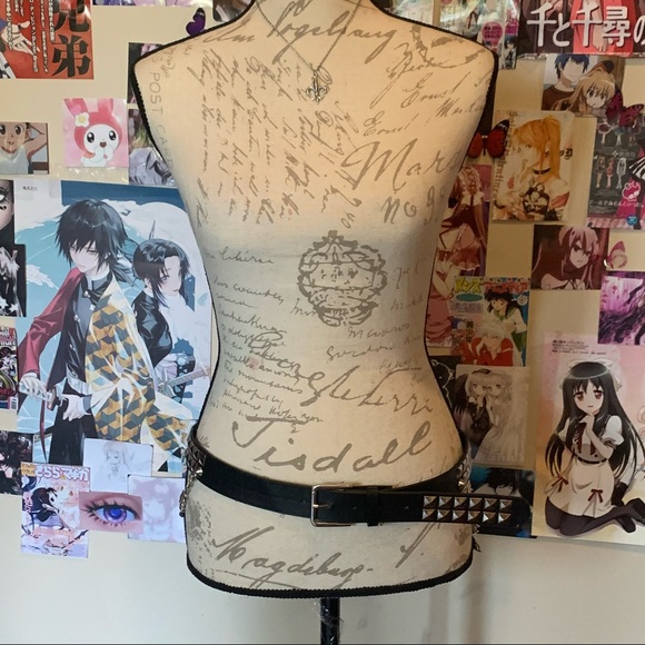 studded emo belt - Picture 4 of 4